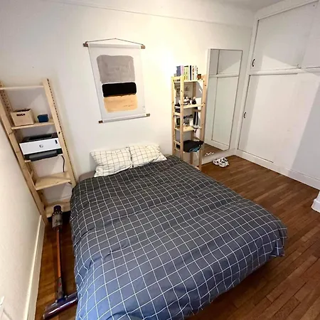 Apartment Bright & Cozy With Balcony